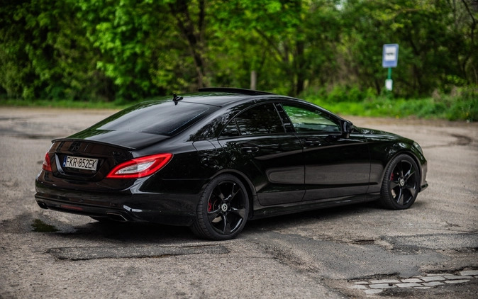 Mercedes-Benz CLS cena 77500 przebieg: 276200, rok produkcji 2012 z Pyskowice małe 781